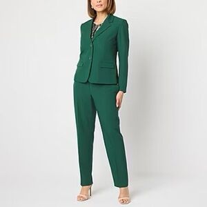 Evan Picone Elegant Emerald Pantsuit